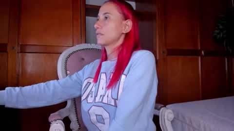 Anahi online show from 02-10-26, 02:59