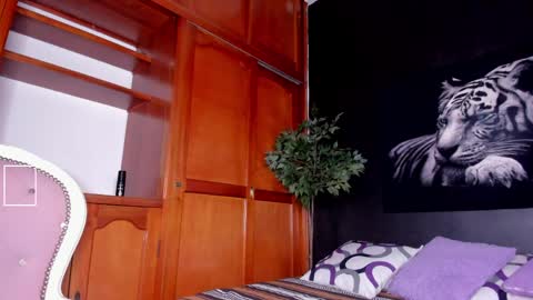 Anahi online show from 03-26-26, 03:23