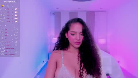 Anahi Curlie online show from 02-11-25, 09:53