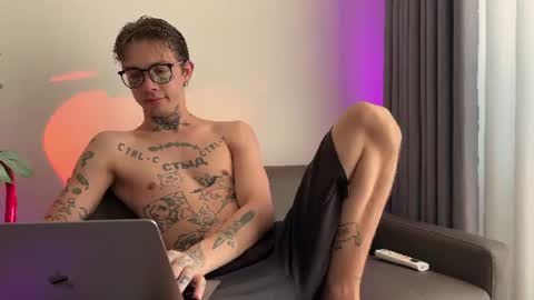 simon online show from 06-29-26, 01:56