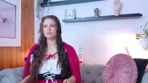 Anaise  online show from 10-25-25, 11:40