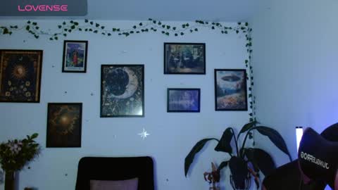      help me to get 100 thumps up  online show from 04-04-26, 11:46