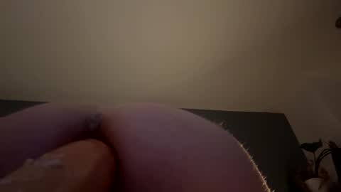 Snapshot of anal_prince69 chatting on 02-04-25, 07:51 anal_prince69 online show from 02-04-25, 07:51