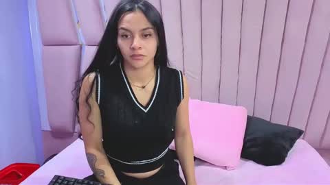 Snapshot of anales_deep_69 chatting on 12-04-25, 11:08 AbbyAndAntonela online show from 12-04-25, 11:08