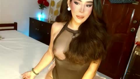 Snapshot of analordgoddessxx chatting on 04-24-26, 12:13 Thena online show from 04-24-26, 12:13