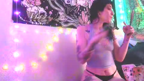 Snapshot of analove_666 chatting on 03-28-26, 07:46 AnaLove online show from 03-28-26, 07:46