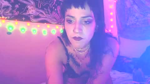Snapshot of analove_666 chatting on 05-21-26, 08:43 AnaLove online show from 05-21-26, 08:43