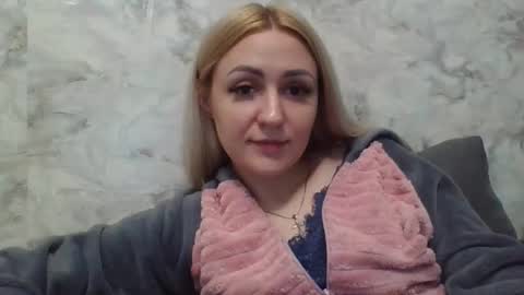 analqueen2024 online show from 10-17-25, 08:28