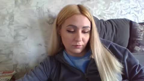 analqueen2024 online show from 04-15-26, 10:22