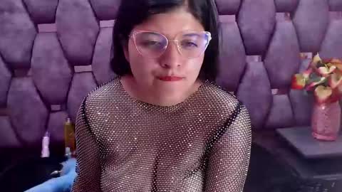 catherin owen online show from 12-20-24, 08:28