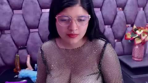 catherin owen online show from 12-22-24, 06:39