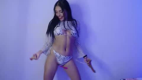 Snapshot of analymilles chatting on 11-26-25, 03:18 analymilles online show from 11-26-25, 03:18