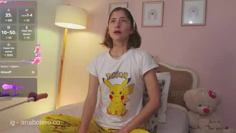 Ana Mara Botero online show from 03-12-25, 10:39