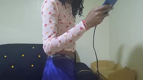 Snapshot of ananablossom chatting on 07-10-26, 07:12 Ananablossom online show from 07-10-26, 07:12