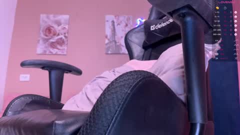 Ananasteisha online show from 03-07-25, 06:33