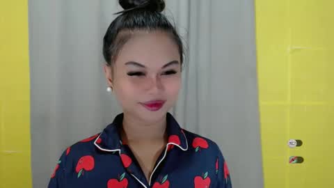 Snapshot of anaruru_ chatting on 01-16-25, 08:00 ANA online show from 01-16-25, 08:00