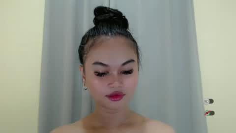 Snapshot of anaruru_ chatting on 01-27-25, 05:48 ANA online show from 01-27-25, 05:48