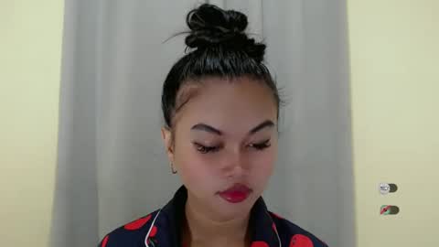 Snapshot of anaruru_ chatting on 01-31-25, 11:46 ANA online show from 01-31-25, 11:46