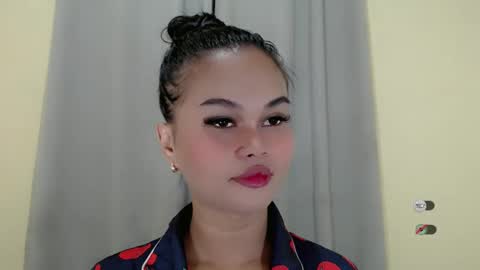 Snapshot of anaruru_ chatting on 02-24-25, 03:20 ANA online show from 02-24-25, 03:20