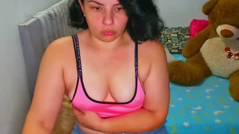 Snapshot of anaspark chatting on 08-06-26, 01:24 Ana online show from 08-06-26, 01:24