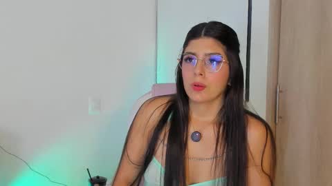 Anastacia online show from 11-03-25, 02:13