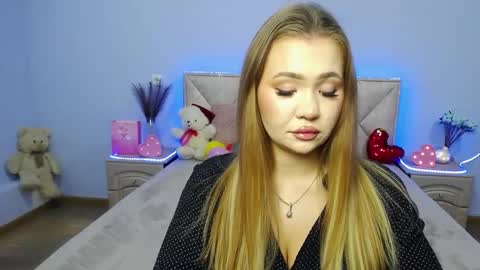 Snapshot of anastacyyellig chatting on 01-12-25, 08:36 anastacyyellig online show from 01-12-25, 08:36