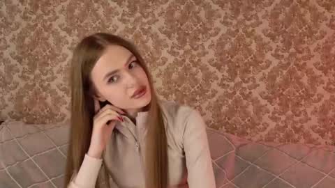 Snapshot of anayalowe chatting on 06-15-26, 09:22 anayalowe online show from 06-15-26, 09:22