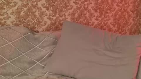 Snapshot of anayalowe chatting on 06-18-26, 09:14 anayalowe online show from 06-18-26, 09:14