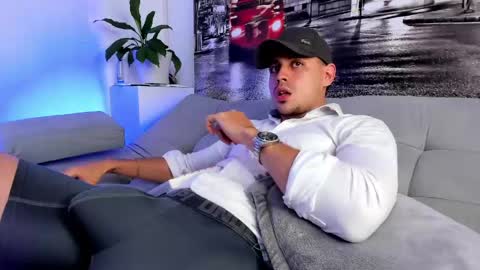 Snapshot of ander_perez chatting on 04-30-26, 03:07 ANDER online show from 04-30-26, 03:07