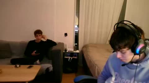 Snapshot of andertwink chatting on 05-24-26, 09:20 andertwink online show from 05-24-26, 09:20