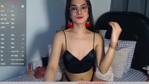       TWITTER andie sugar online show from 12-25-24, 08:40