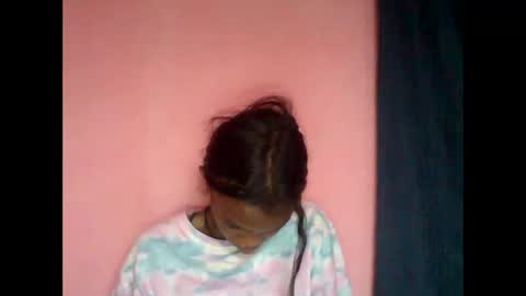 Snapshot of andohh237973 chatting on 11-11-25, 12:16 andohh237973 online show from 11-11-25, 12:16