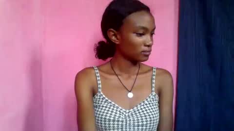 Snapshot of andohh237973 chatting on 11-24-25, 11:54 andohh237973 online show from 11-24-25, 11:54