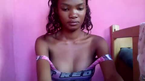 Snapshot of andohh237973 chatting on 02-24-26, 06:22 andohh237973 online show from 02-24-26, 06:22