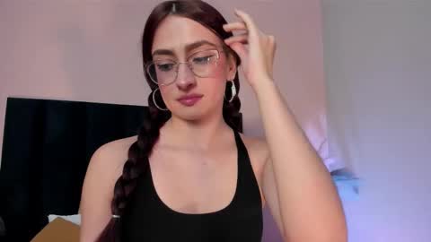 Andra Cyrus online show from 02-23-26, 11:46