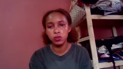 andre415913 online show from 12-23-25, 10:24