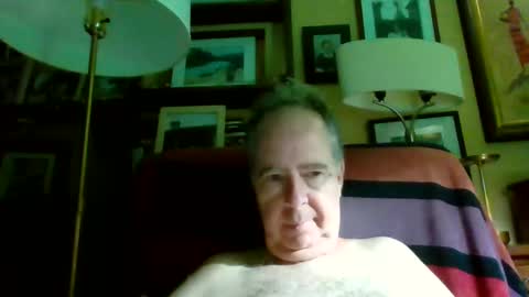 Snapshot of andre6045 chatting on 09-29-25, 01:55 andre6045 online show from 09-29-25, 01:55