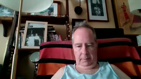 Snapshot of andre6045 chatting on 02-24-26, 07:12 andre6045 online show from 02-24-26, 07:12