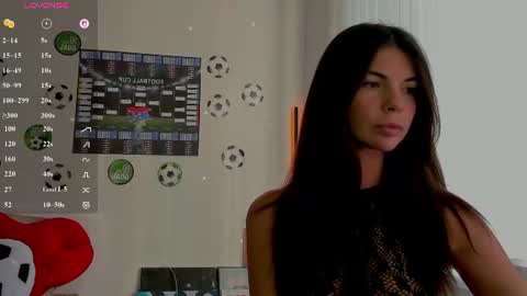 Snapshot of andrea__bass chatting on 07-18-26, 02:43 andrea__bass online show from 07-18-26, 02:43
