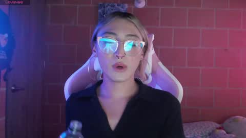 Andrea  online show from 04-09-26, 08:03