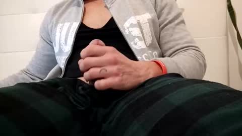 andrea_feetlover online show from 11-25-25, 08:42