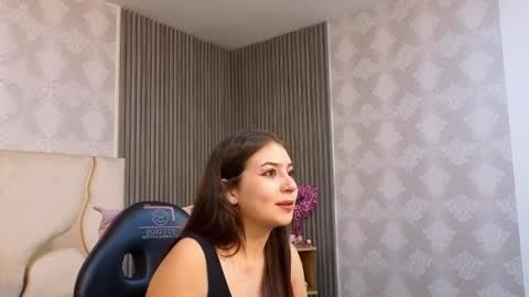 andrea_tay1 online show from 07-27-26, 07:10