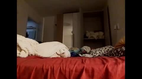 Snapshot of andreai1988 chatting on 11-18-25, 07:46 andreai1988 online show from 11-18-25, 07:46