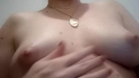 Snapshot of andreamartinssean2018 chatting on 03-26-26, 06:30 andreamartinssean2018 online show from 03-26-26, 06:30