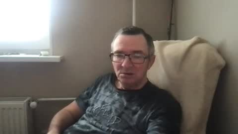 andreass60 online show from 02-10-26, 08:18