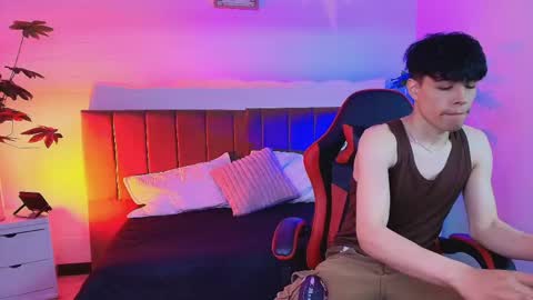 andreew_style_ online show from 04-16-26, 09:26