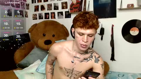 Andrew online show from 03-11-25, 01:59