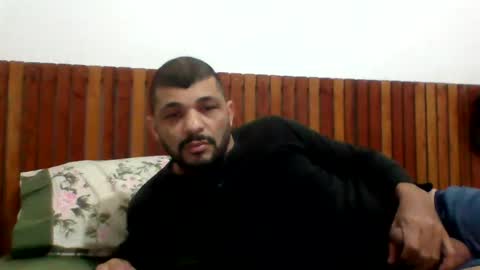 Snapshot of andreloko123 chatting on 10-20-25, 01:06 andreloko123 online show from 10-20-25, 01:06