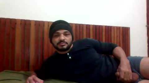 Snapshot of andreloko123 chatting on 05-21-26, 01:23 andreloko123 online show from 05-21-26, 01:23