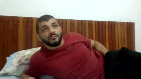 Snapshot of andreloko123 chatting on 06-02-26, 01:40 andreloko123 online show from 06-02-26, 01:40
